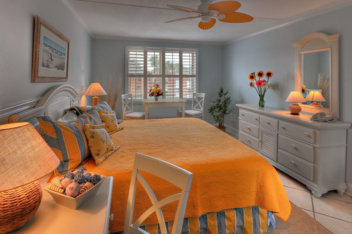 Oceanfront Litchfield Inn Pawleys Island Room photo